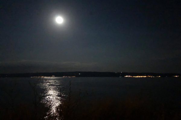 Vollmond am Meer in Split - Croatia