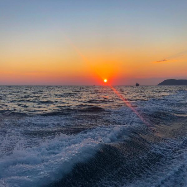 Rückfahrt mit wunderbarem Sonnenuntergang auf der Yacht von Michael Bader