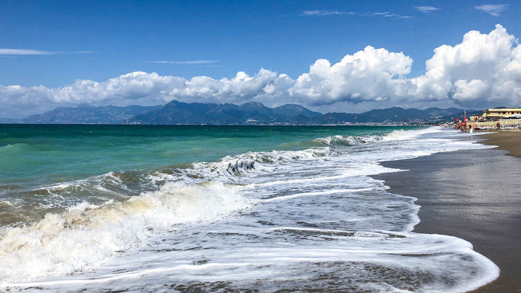 Rauschendes Meer bei Salerno