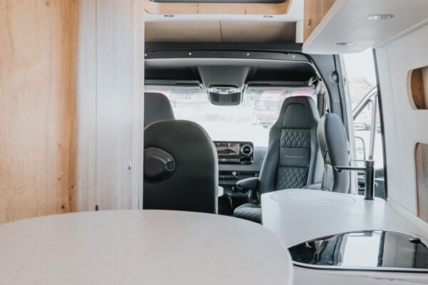 Gemacht für Abenteuer zu fünft – der TAKLAMAKAN 4x4 XL.