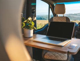 Laptop ATACAMA 4x4D mobiles Büro