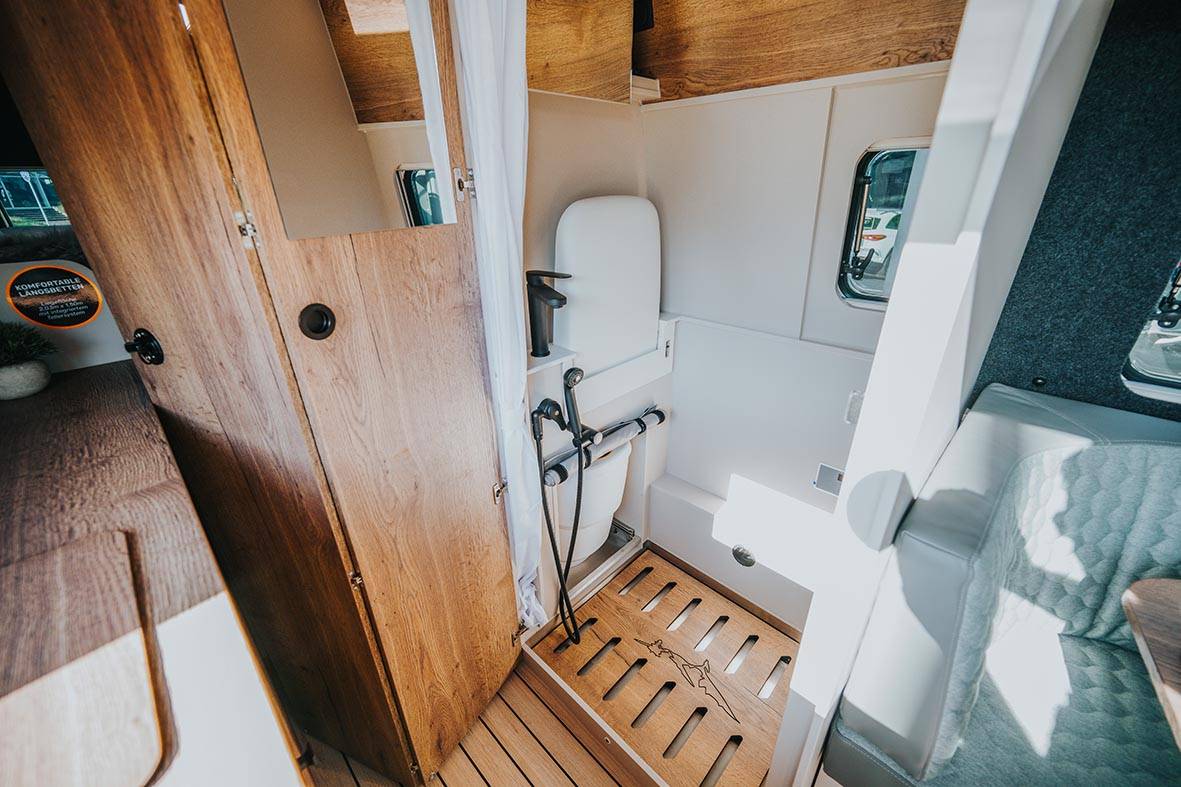 Großes Bad im Rhön Camp Savage X 4x4